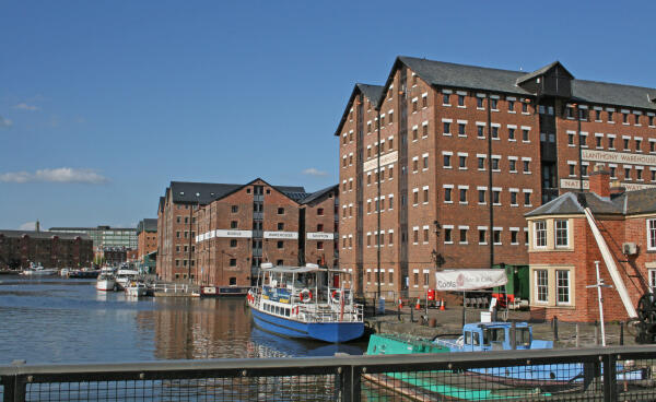 2500 Factory Outlet Centre Gloucester Quays (70)
